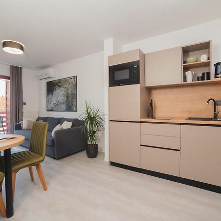 St. Martin'S Apartments Grkavescak Kültér fotó