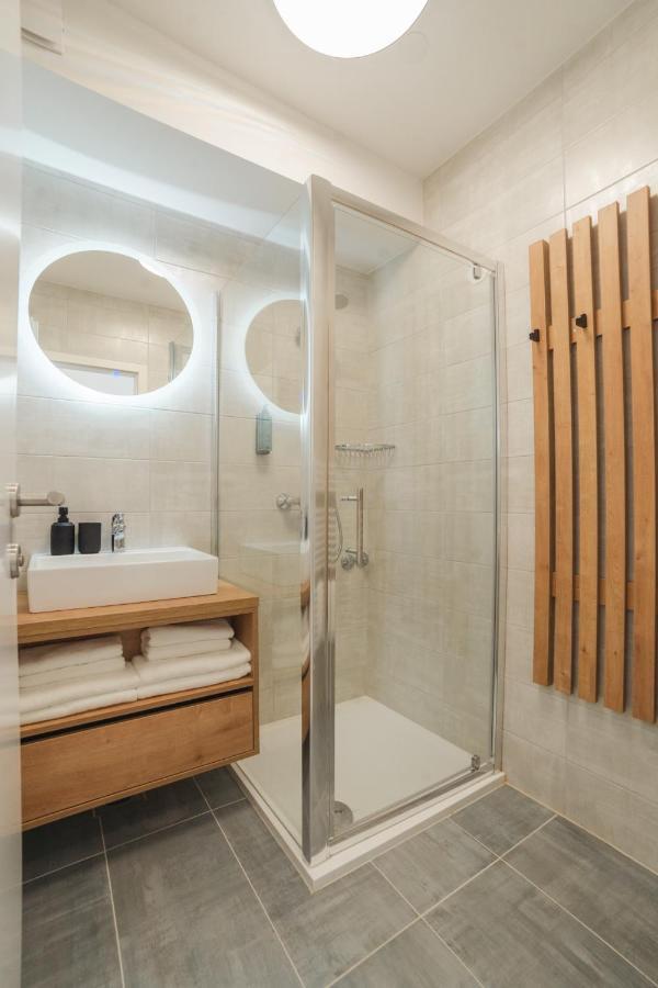 St. Martin'S Apartments Grkavescak Kültér fotó